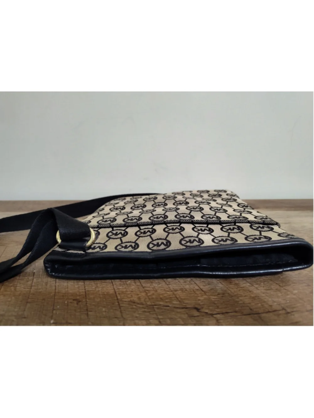 Women's Michael Kors Crossbody Bag One Size Beige Black